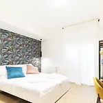 Genesi 4* Roma