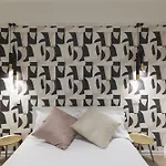 Genesi Pensión 4*