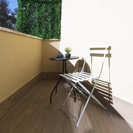 Genesi Pensión 4*