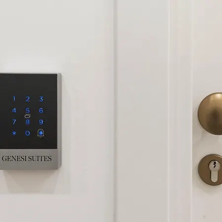 Pensión Genesi 4*